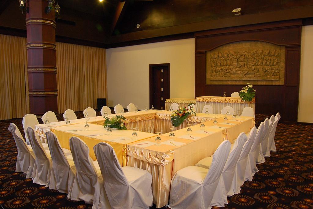 Gassan Legacy Golf Club Hotel Lamphun Kültér fotó