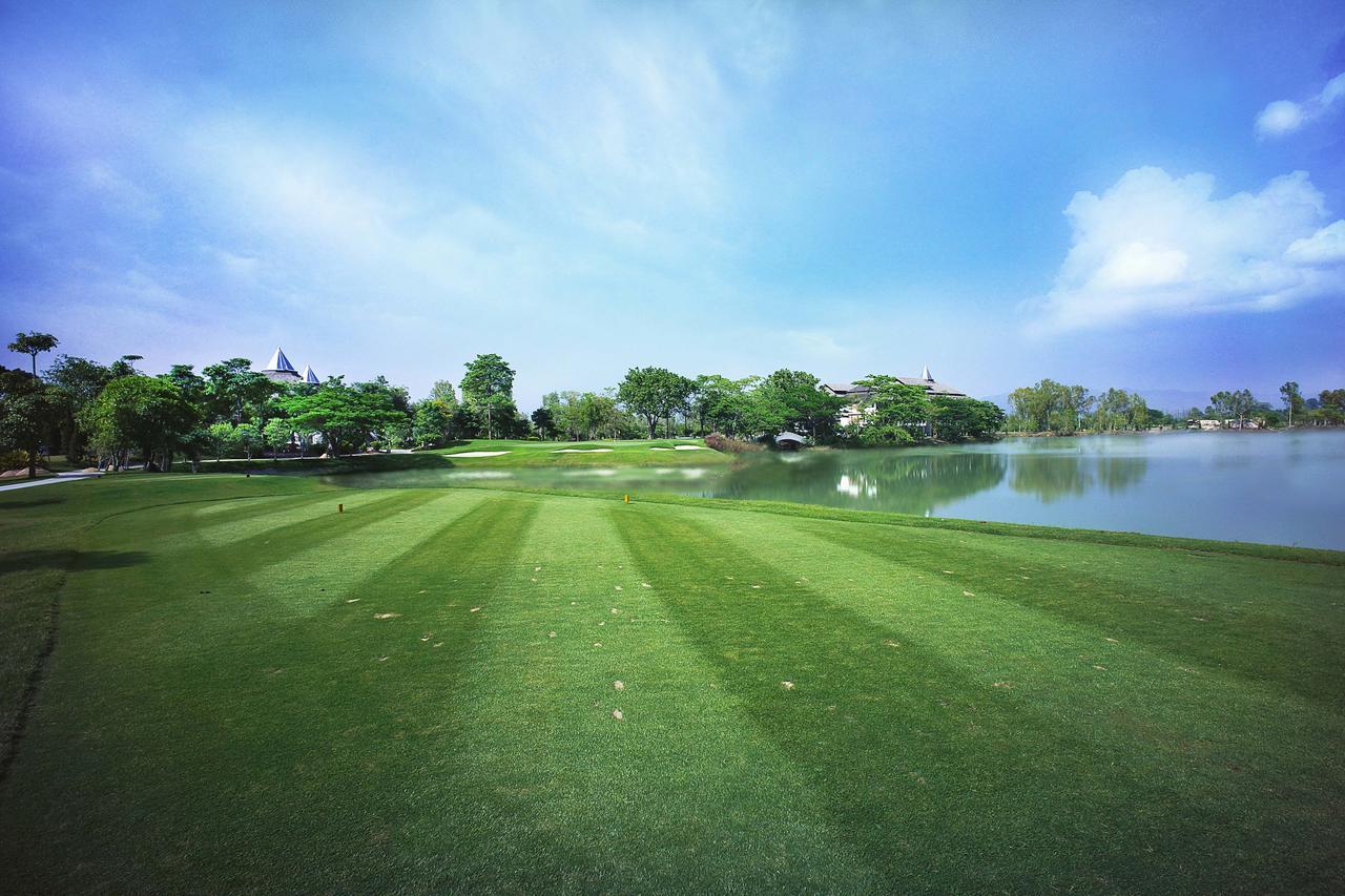 Gassan Legacy Golf Club Hotel Lamphun Kültér fotó