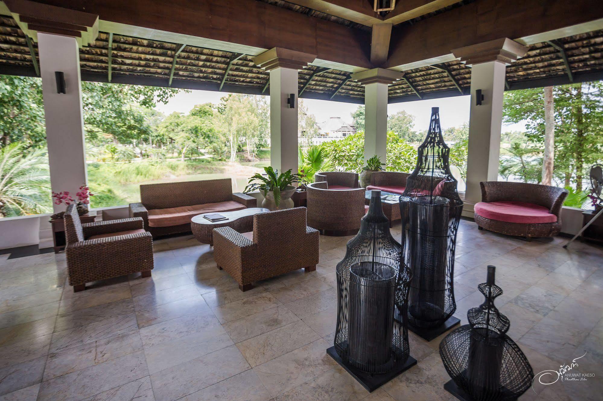 Gassan Legacy Golf Club Hotel Lamphun Kültér fotó