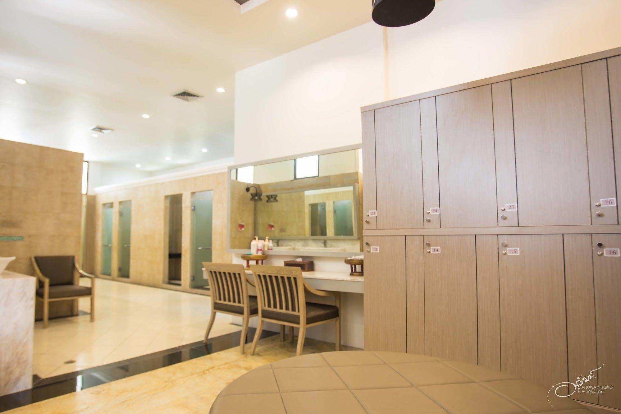 Gassan Legacy Golf Club Hotel Lamphun Kültér fotó