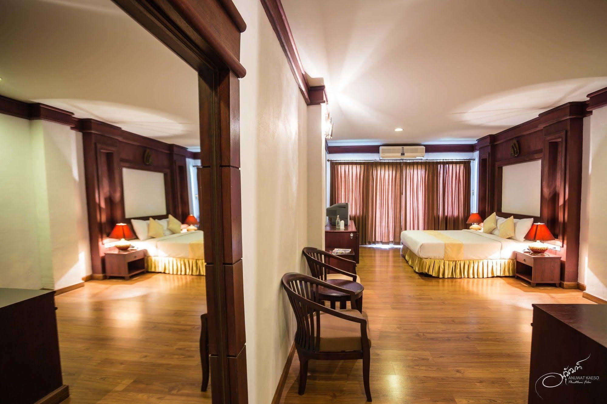 Gassan Legacy Golf Club Hotel Lamphun Kültér fotó